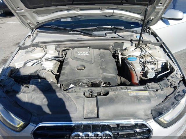 WAUBFAFL0FN022135 Audi A4 2.0t Premium