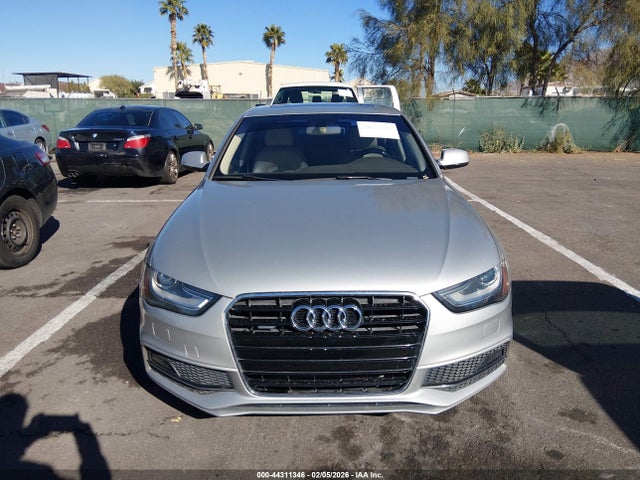 WAUBFAFL0FN022135 Audi A4 2.0t Premium