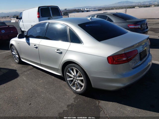 WAUBFAFL0FN022135 Audi A4 2.0t Premium