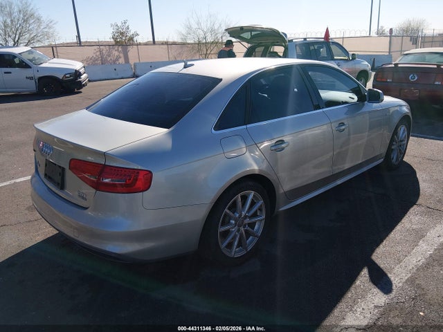 WAUBFAFL0FN022135 Audi A4 2.0t Premium