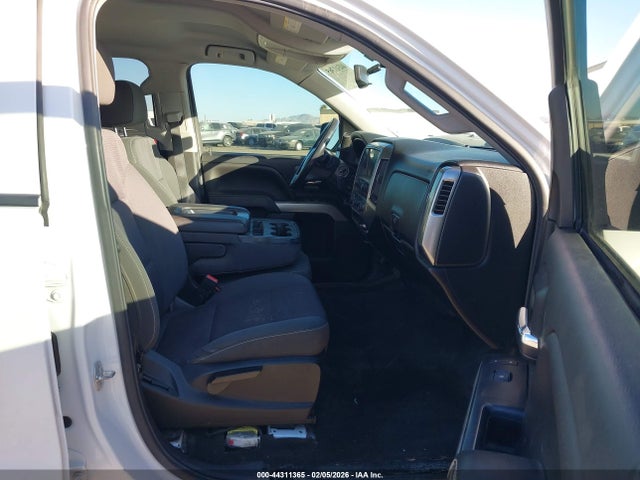 3GCUKREC6JG443639 Chevrolet Silverado 1500 2lt