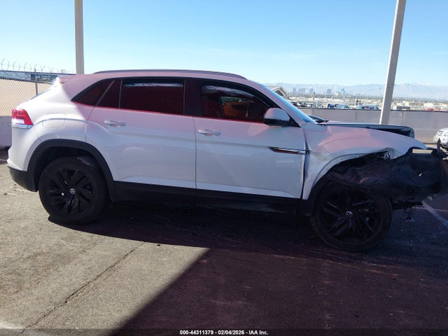 Продажа на аукционе авто 2021 Volkswagen Atlas Cross Sport 2.0t Se W/technology, vin: 1V2JC2CA7MC237390, номер лота: 44311379