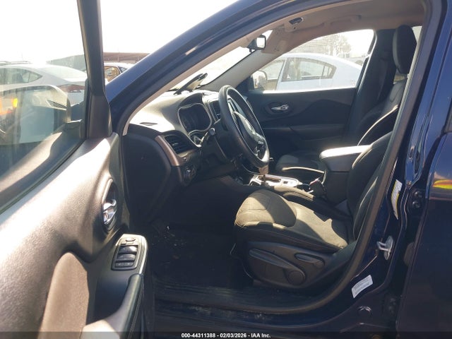 1C4PJLAB4EW270379 Jeep Cherokee Sport