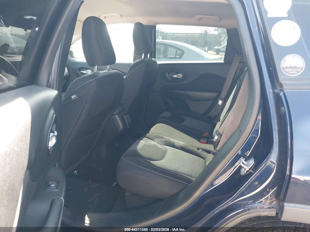 1C4PJLAB4EW270379 Jeep Cherokee Sport