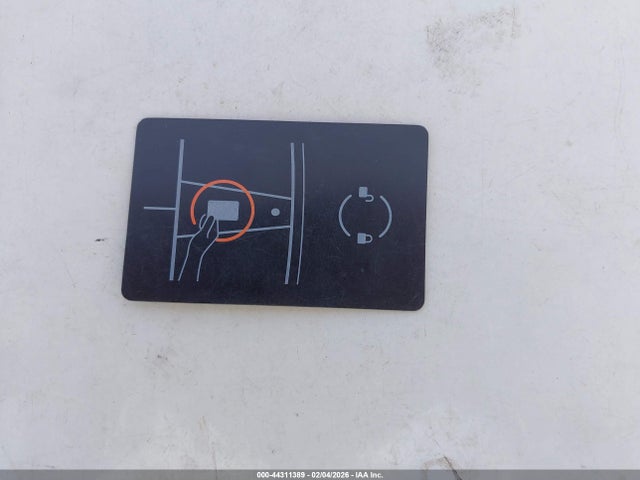 2019 TESLA MODEL 3 5YJ3E1EA8KF466768 Photo 10