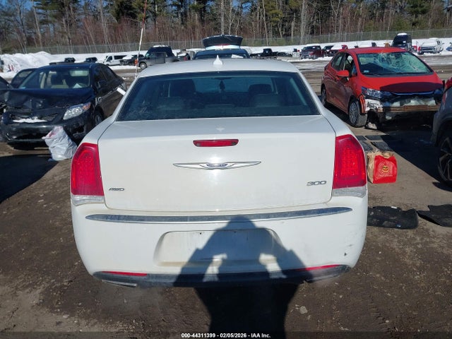 Продаж на аукціоні авто 2019 Chrysler 300 Limited Awd, vin: 2C3CCAKG6KH591037, номер лоту: 44311399