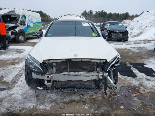 Продаж на аукціоні авто 2015 Mercedes-benz C 400 4matic, vin: 55SWF6GB4FU035202, номер лоту: 44311415