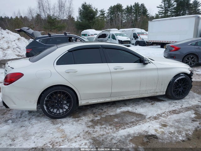 Продаж на аукціоні авто 2015 Mercedes-benz C 400 4matic, vin: 55SWF6GB4FU035202, номер лоту: 44311415