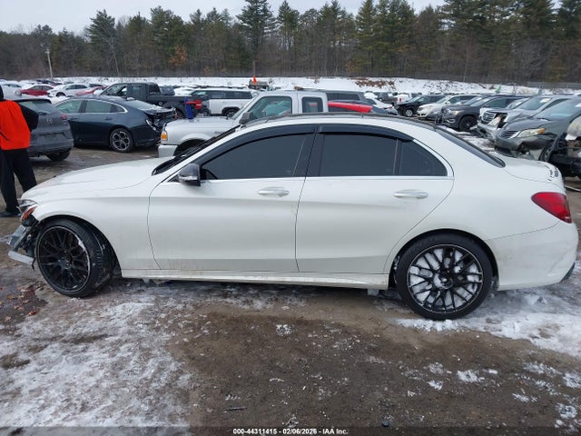 Продаж на аукціоні авто 2015 Mercedes-benz C 400 4matic, vin: 55SWF6GB4FU035202, номер лоту: 44311415