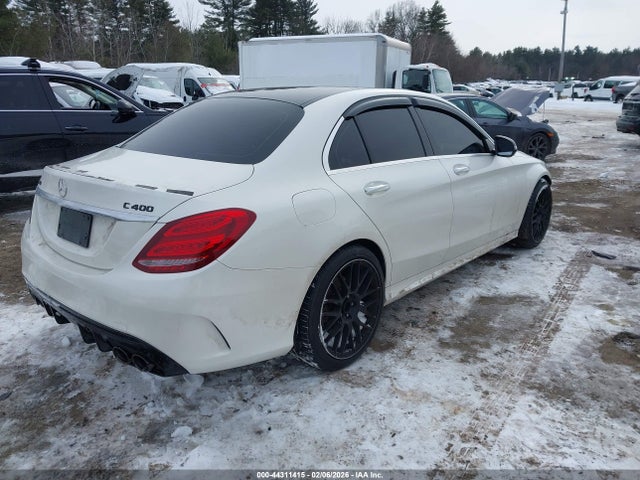 Продаж на аукціоні авто 2015 Mercedes-benz C 400 4matic, vin: 55SWF6GB4FU035202, номер лоту: 44311415