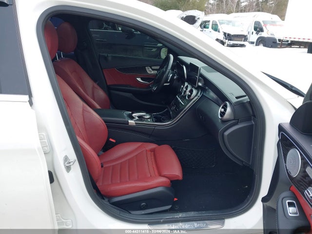 Продаж на аукціоні авто 2015 Mercedes-benz C 400 4matic, vin: 55SWF6GB4FU035202, номер лоту: 44311415