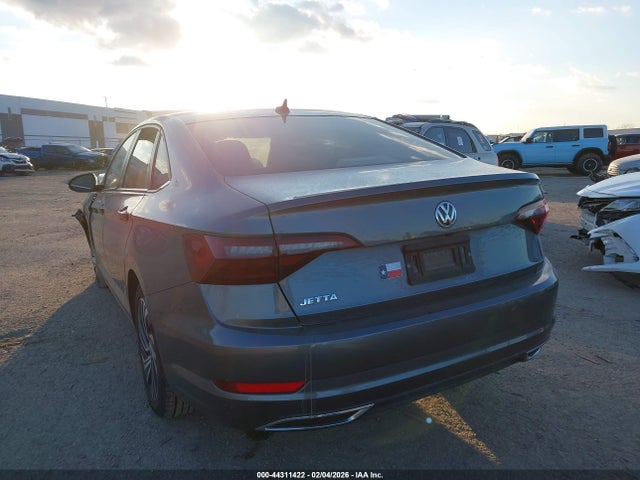 2021 VOLKSWAGEN JETTA 3VWG57BU6MM038292 Photo 2