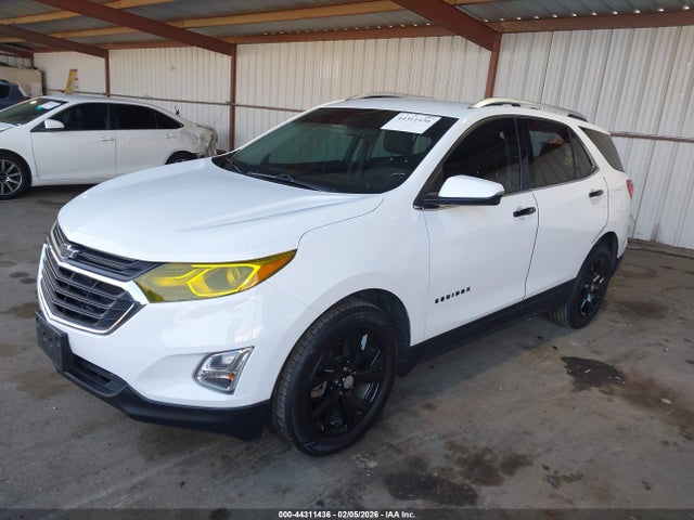 Chevrolet EQUINOX LT 2019 2GNAXVEX2K6108804 Image 2