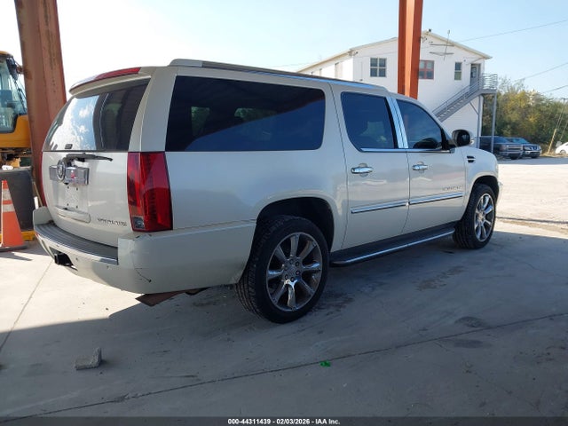 2007 CADILLAC ESCALADE ESV 1GYFK66817R407555 Photo 3