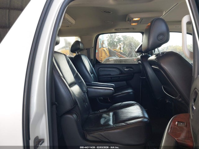 2007 CADILLAC ESCALADE ESV 1GYFK66817R407555 Photo 7