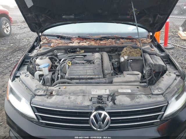 44311448 :رقم المزاد ، 3VWDB7AJ8HM396664 vin ، 2017 Volkswagen Jetta 1.4t Se مزاد بيع