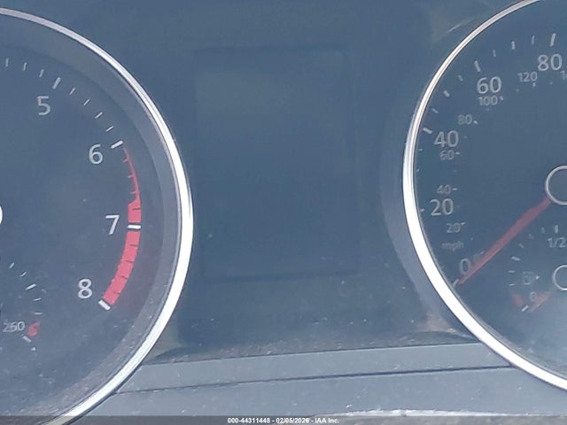 44311448 :رقم المزاد ، 3VWDB7AJ8HM396664 vin ، 2017 Volkswagen Jetta 1.4t Se مزاد بيع