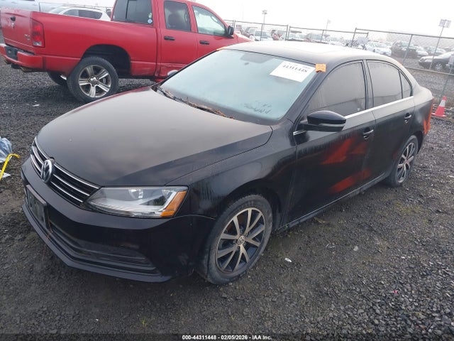 44311448 :رقم المزاد ، 3VWDB7AJ8HM396664 vin ، 2017 Volkswagen Jetta 1.4t Se مزاد بيع