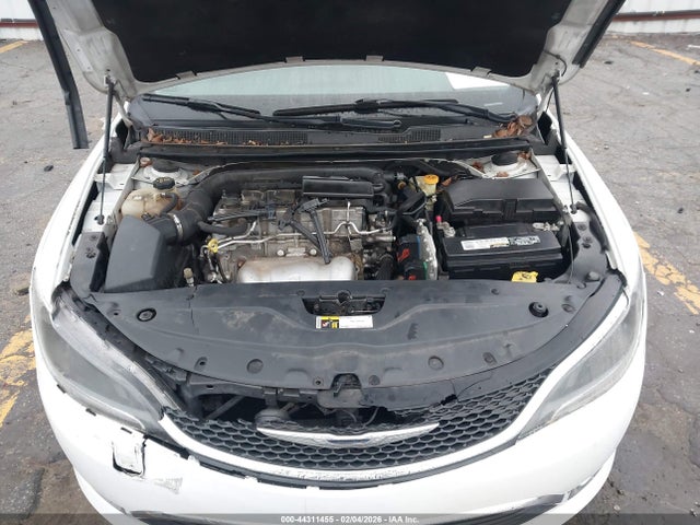 2016 CHRYSLER 200 1C3CCCAB7GN168449 Photo 9
