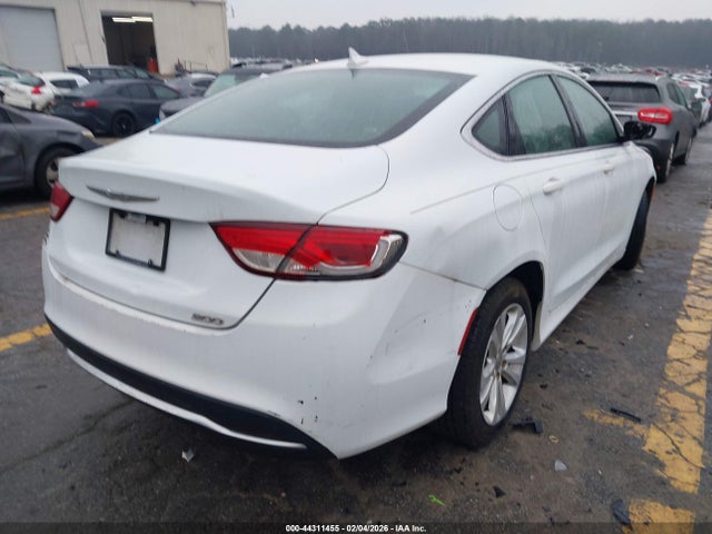2016 CHRYSLER 200 1C3CCCAB7GN168449 Photo 3