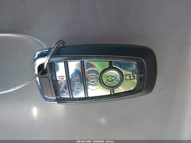 5LM5J9XC3LGL05570 Lincoln Aviator Black Label