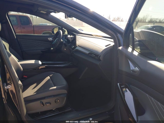1V25MPE83RC014714 Volkswagen Id.4 S