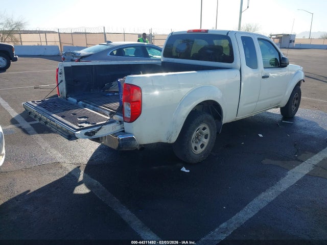 Nissan FRONTIER S 2016 1N6BD0CT7GN744143 Image 4