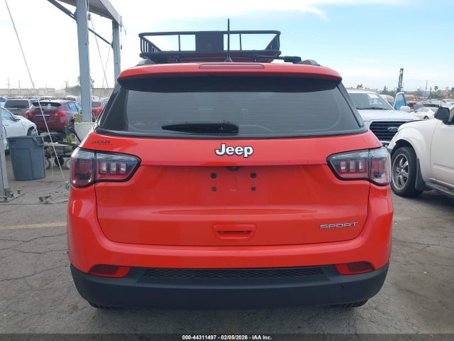 3C4NJCAB2JT107169 Jeep Compass Sport Fwd