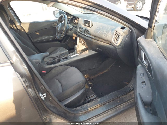 JM1BM1T70E1184322 Mazda Mazda3 I Sv