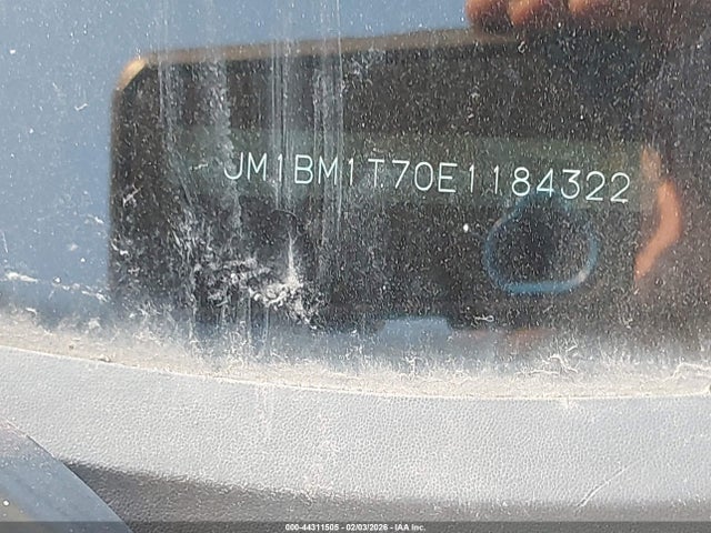 JM1BM1T70E1184322 Mazda Mazda3 I Sv