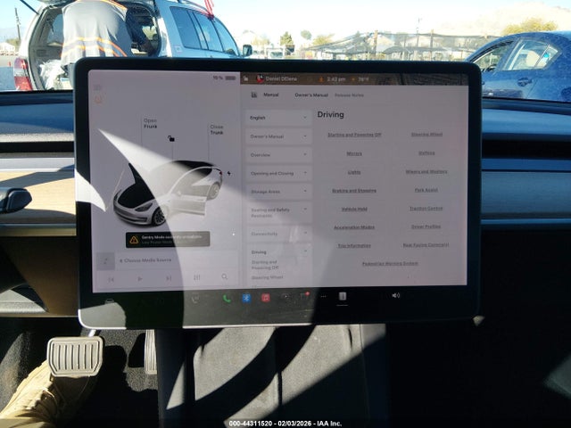 2021 Tesla Model 3 Standard Range Plus Rear-wheel Drive მანქანა იყიდება აუქციონზე, vin: 5YJ3E1EA3MF921996, აუქციონის ნომერი: 44311520