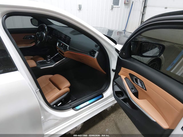 2021 BMW 3 SERIES 3MW5U9J00M8B62121 Photo 4