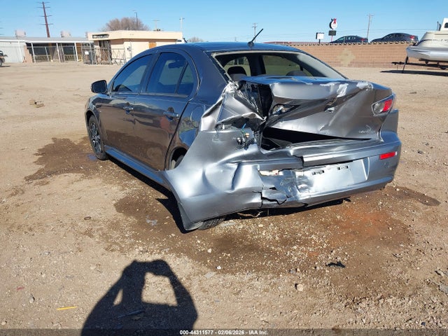 2017 MITSUBISHI LANCER JA32U2FU3HU008812 Photo 2