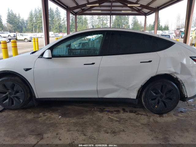 7SAYGDEE7RF160579 Tesla Model Y Long Range Dual Motor All-wheel Drive