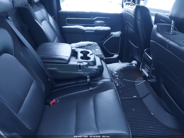 2020 Ram 1500 Laramie  4x4 5'7 Box მანქანა იყიდება აუქციონზე, vin: 1C6SRFJT3LN308465, აუქციონის ნომერი: 44311586
