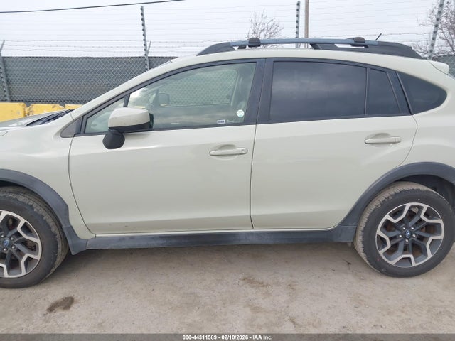 Subaru Crosstrek 2.0i Premium 2016 JF2GPABC8G8212083 Image 14