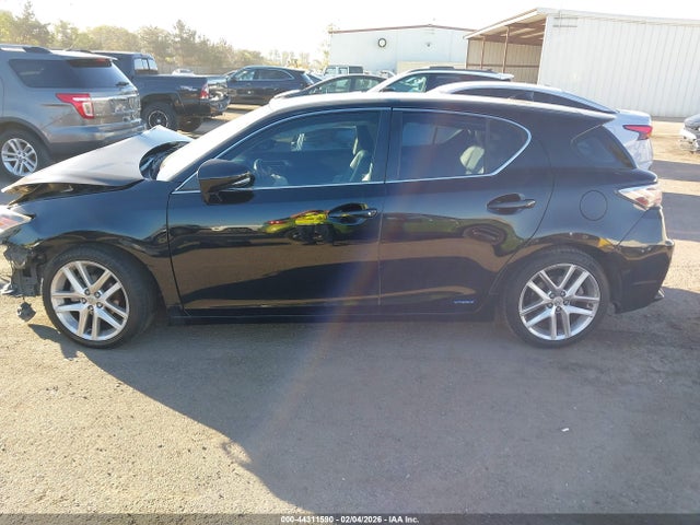 JTHKD5BH7G2256601 Lexus CT 200H