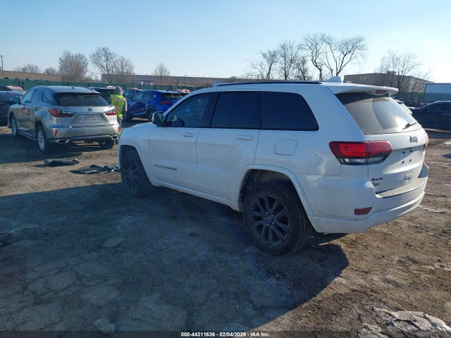 2018 JEEP GRAND CHEROKEE 1C4RJFAG1JC118030 Photo 2