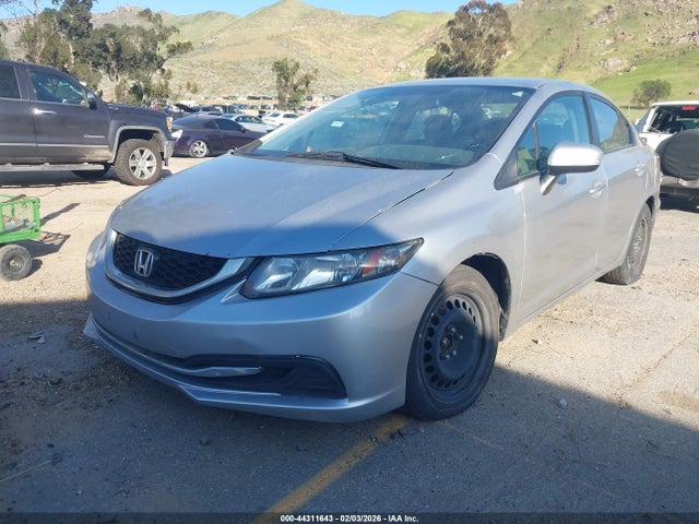 Honda Civic Lx 2015 19XFB2E57FE012022 Image 2