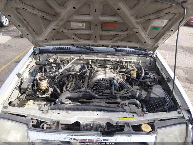 2000 NISSAN FRONTIER 1N6ED26Y5YC419438 Photo 9