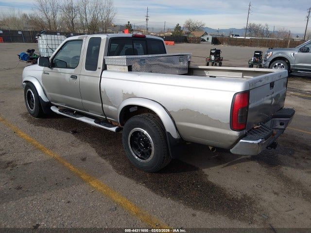 2000 NISSAN FRONTIER 1N6ED26Y5YC419438 Photo 2