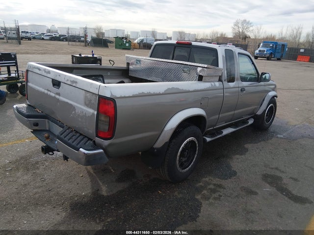 2000 NISSAN FRONTIER 1N6ED26Y5YC419438 Photo 3