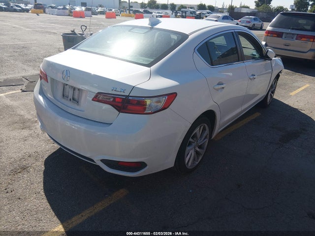 44311655 :رقم المزاد ، 19UDE2F74JA002351 vin ، 2018 Acura Ilx Premium Package/technology Plus Package مزاد بيع