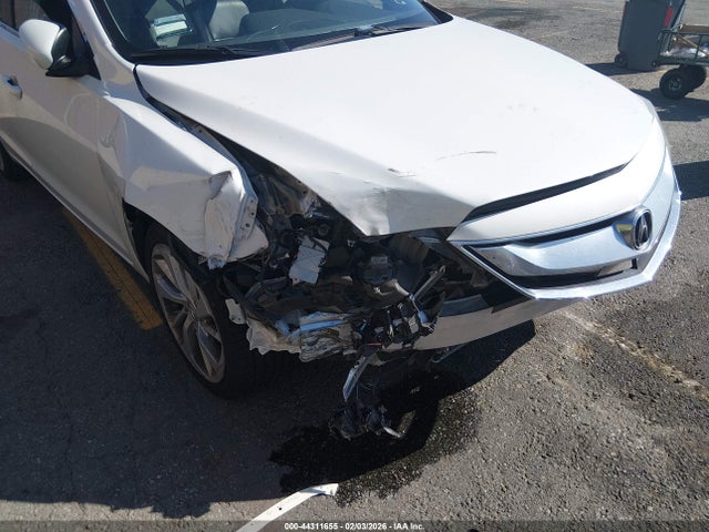 44311655 :رقم المزاد ، 19UDE2F74JA002351 vin ، 2018 Acura Ilx Premium Package/technology Plus Package مزاد بيع