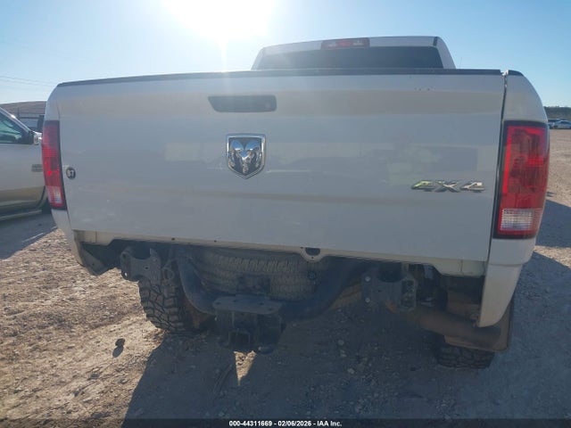 Продаж на аукціоні авто 2018 Ram 2500 Tradesman  4x4 6'4 Box, vin: 3C6UR5CL1JG160354, номер лоту: 44311669