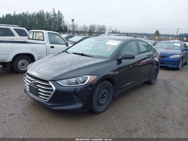 Hyundai ELANTRA SE 2017 5NPD74LF7HH075541 Image 2