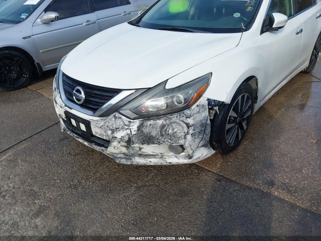 1N4AL3AP5JC248713 Nissan Altima 2.5 Sl