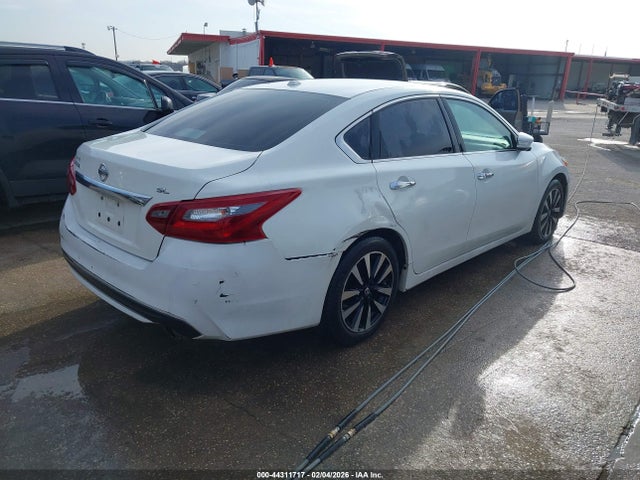 1N4AL3AP5JC248713 Nissan Altima 2.5 Sl