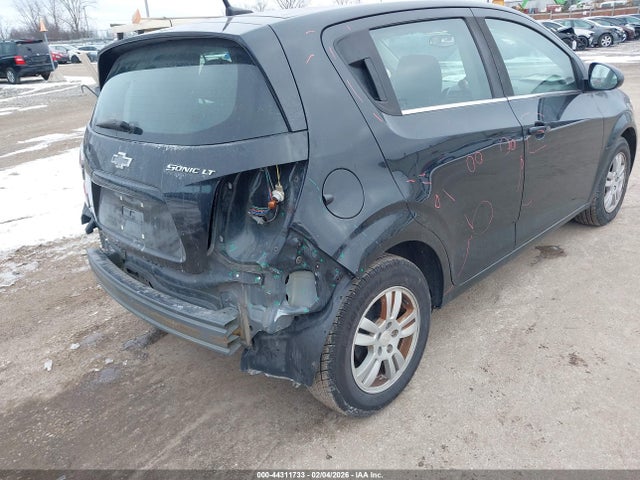 1G1JC6SH8E4238964 Chevrolet Sonic Lt Auto