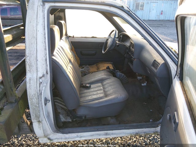 1990 TOYOTA PICKUP JT5VN94T8L0016446 Photo 4